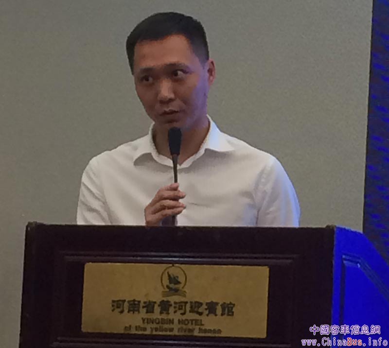 米其林集团销售经理高翔做《全生命周期管理理念在米其林的实践报告》专题演讲