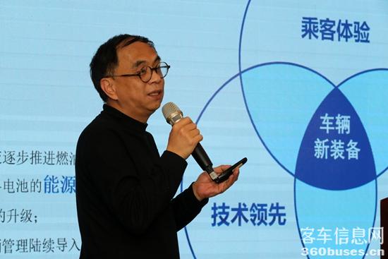 图4：福州康驰新巴士总经理  谢谦辉.jpg
