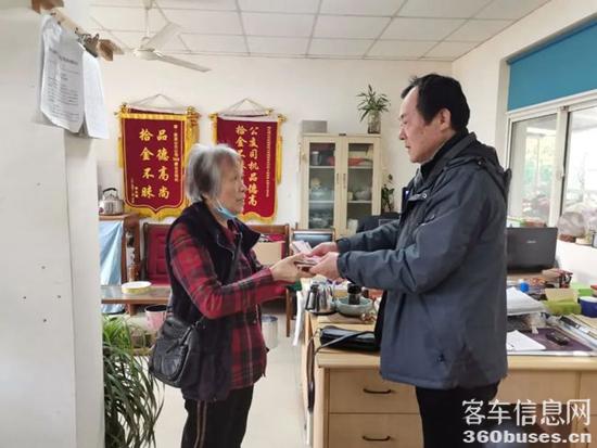 下载.jpg