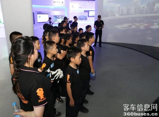 b2.jpg