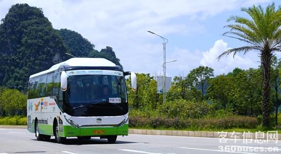 运行在桂林的中通H9.jpg