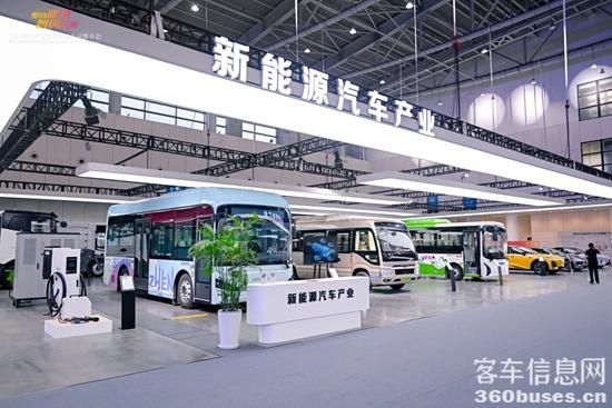 1760064791844861.jpg 2.jpg