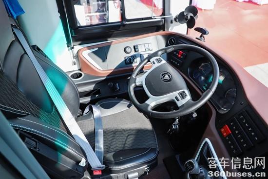 1761699560822006.jpg 6.jpg