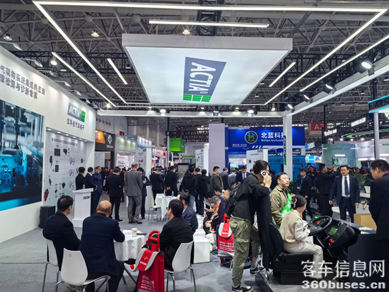 1761707637471539.png 2.png