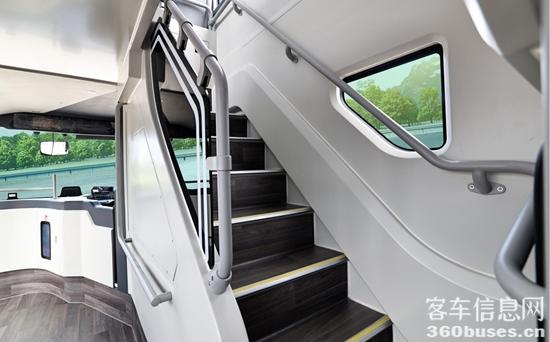 1762490295625809.jpg 9.jpg