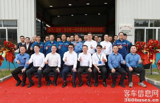 1763086326302757.jpg 3.jpg