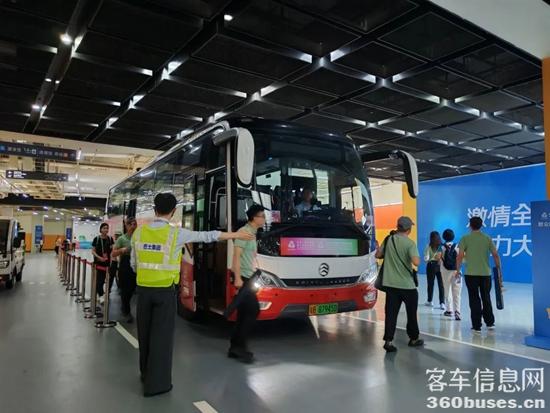 1763437951754271.jpg 2、金旅客车服务2025全运会.jpg