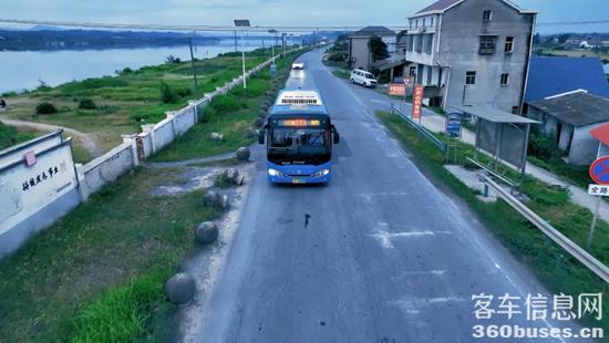 1764811561179351.jpg 4.jpg